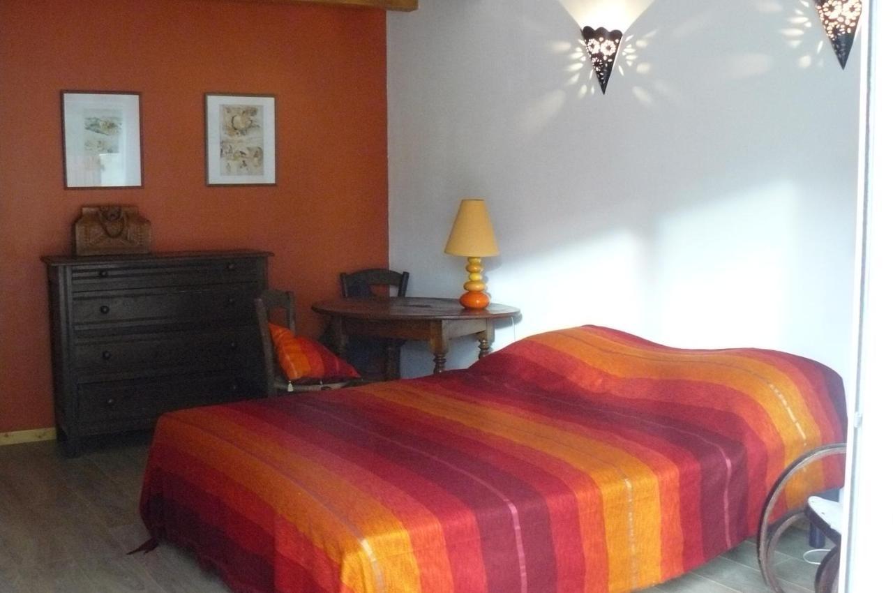 Au The A La Menthe Bed and Breakfast Romans-sur-Isère Buitenkant foto