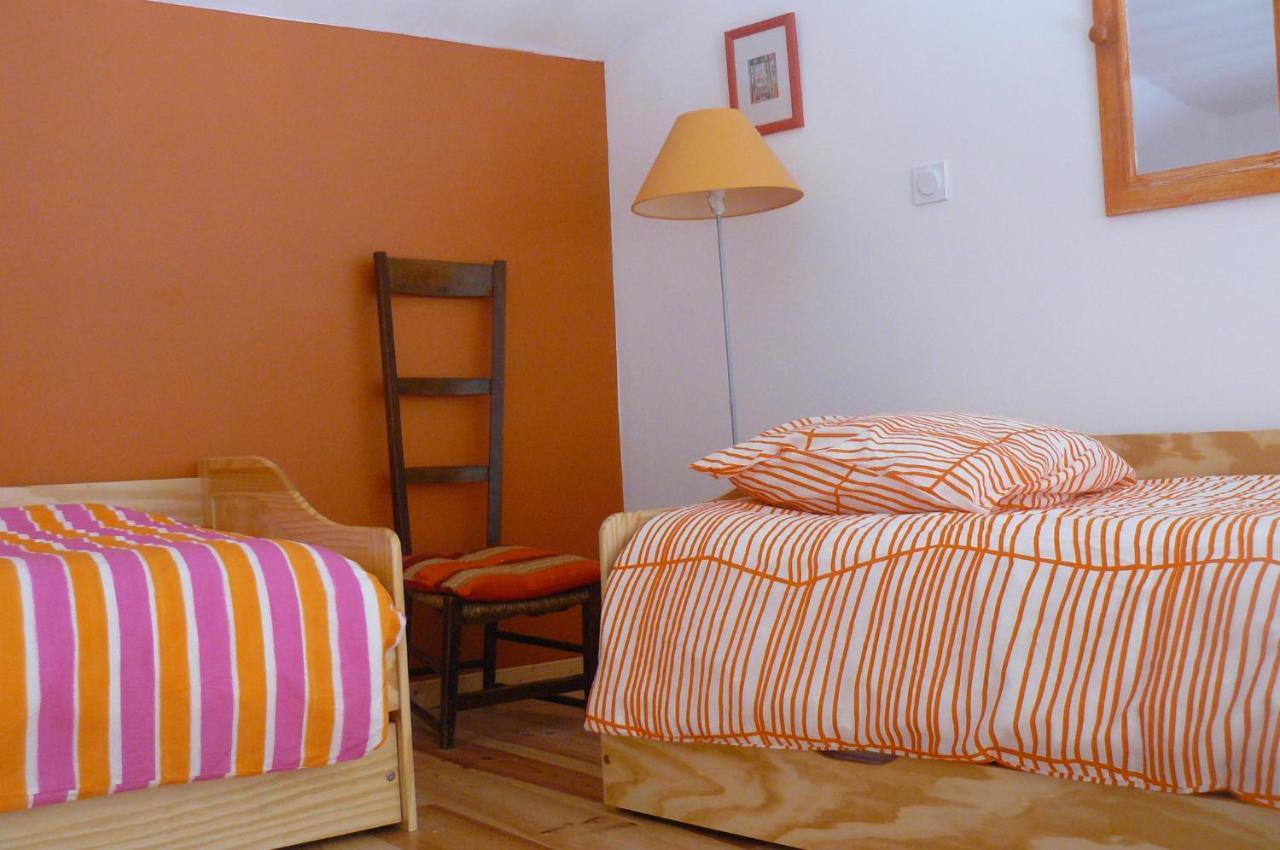 Au The A La Menthe Bed and Breakfast Romans-sur-Isère Buitenkant foto