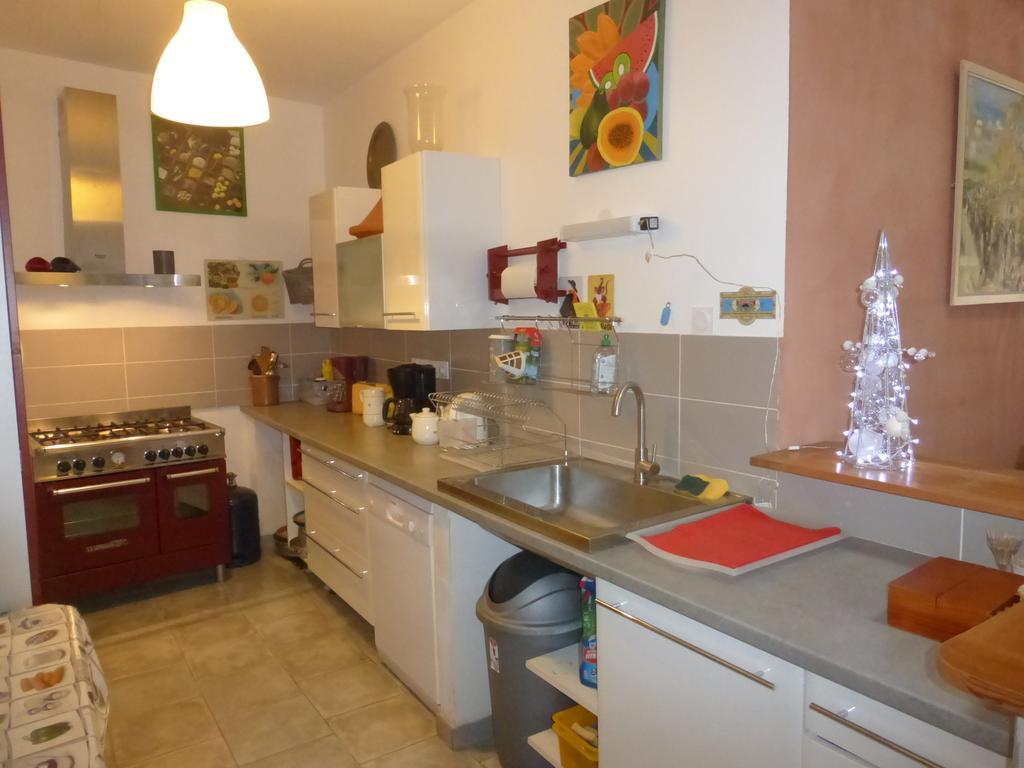 Au The A La Menthe Bed and Breakfast Romans-sur-Isère Buitenkant foto
