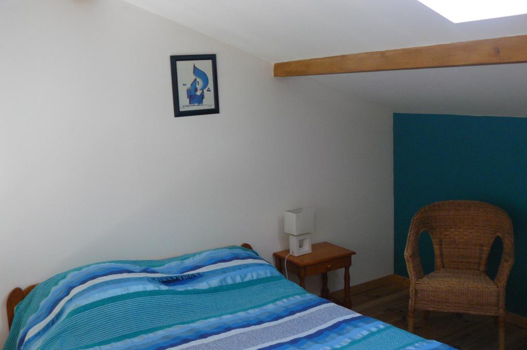 Au The A La Menthe Bed and Breakfast Romans-sur-Isère Buitenkant foto